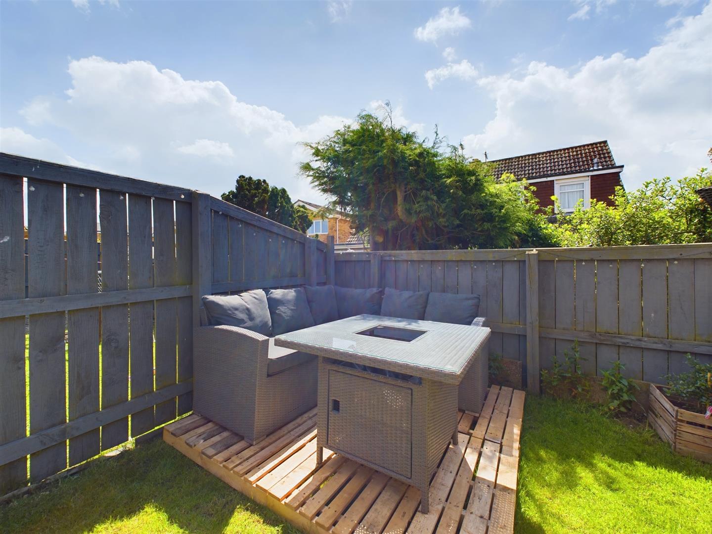 Rosewood Close, Bridlington Belts Estate Agents